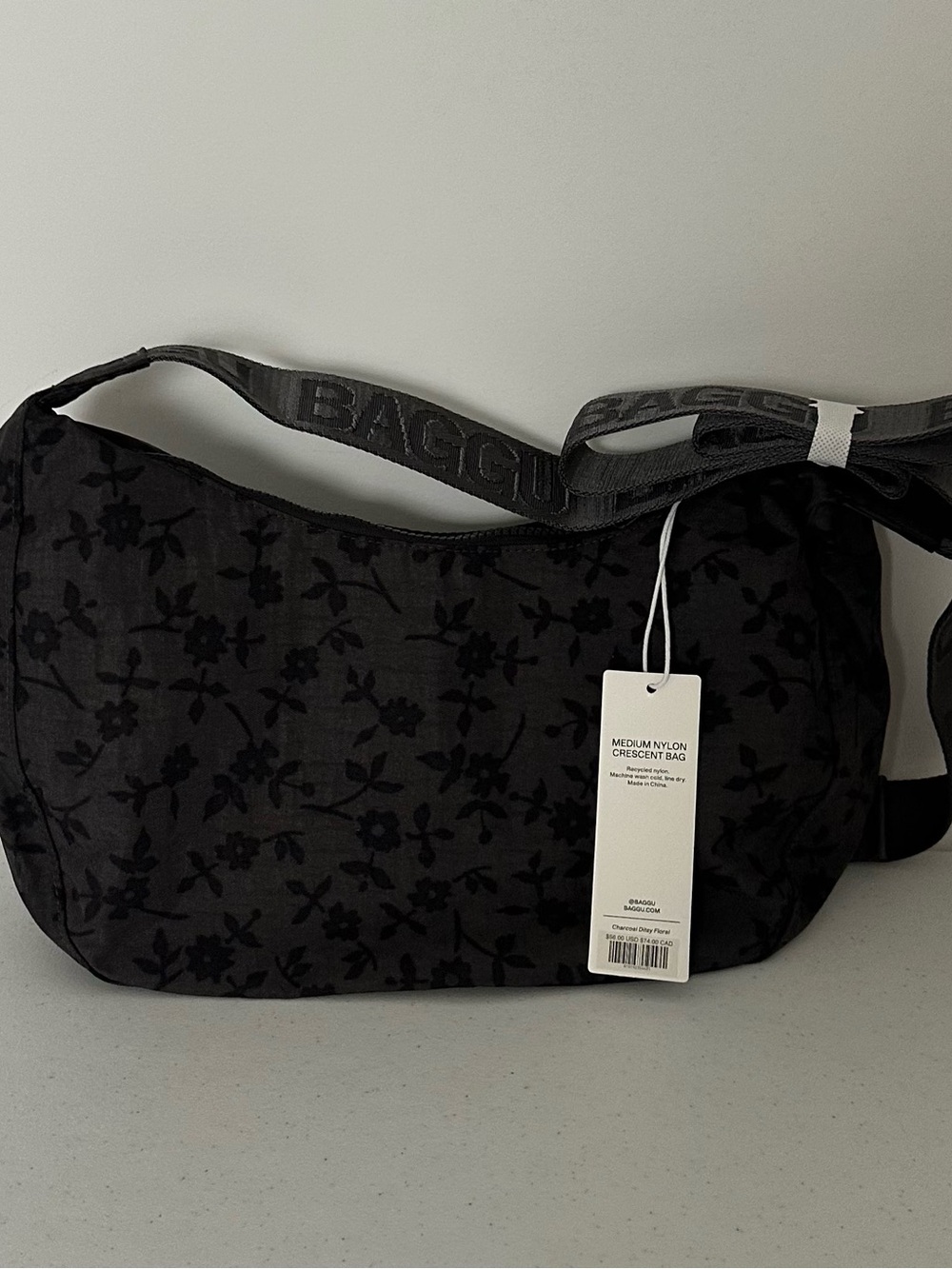 Baggu Medium Crescent Bag - Charcoal Ditsy Floral - Picture 3 of 3